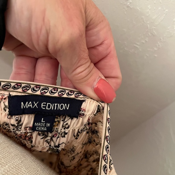 L top - Picture 2 of 2